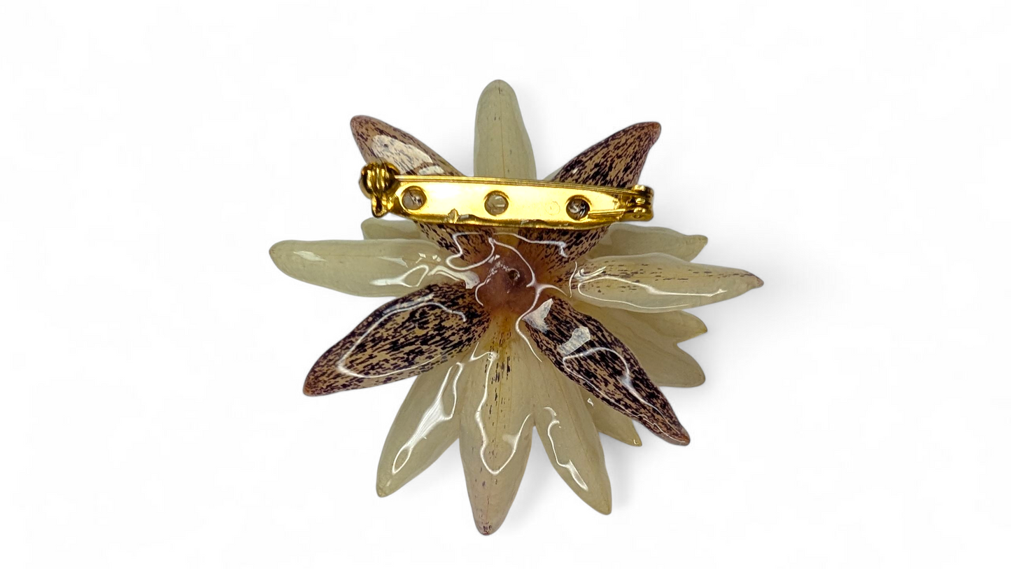 Real Cream Waterlily Brooch